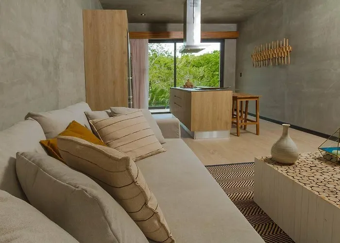 2 Bdr, Wifi 100 Mb, Jungle View Apartment